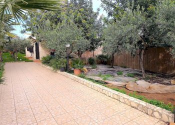 Giardino - Villa S. Lorenzo Strada V
 
35, Noto - foto 7