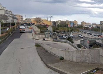 Edificio all\'aperto - Box Via Bronte
 
76, Catania - foto 4