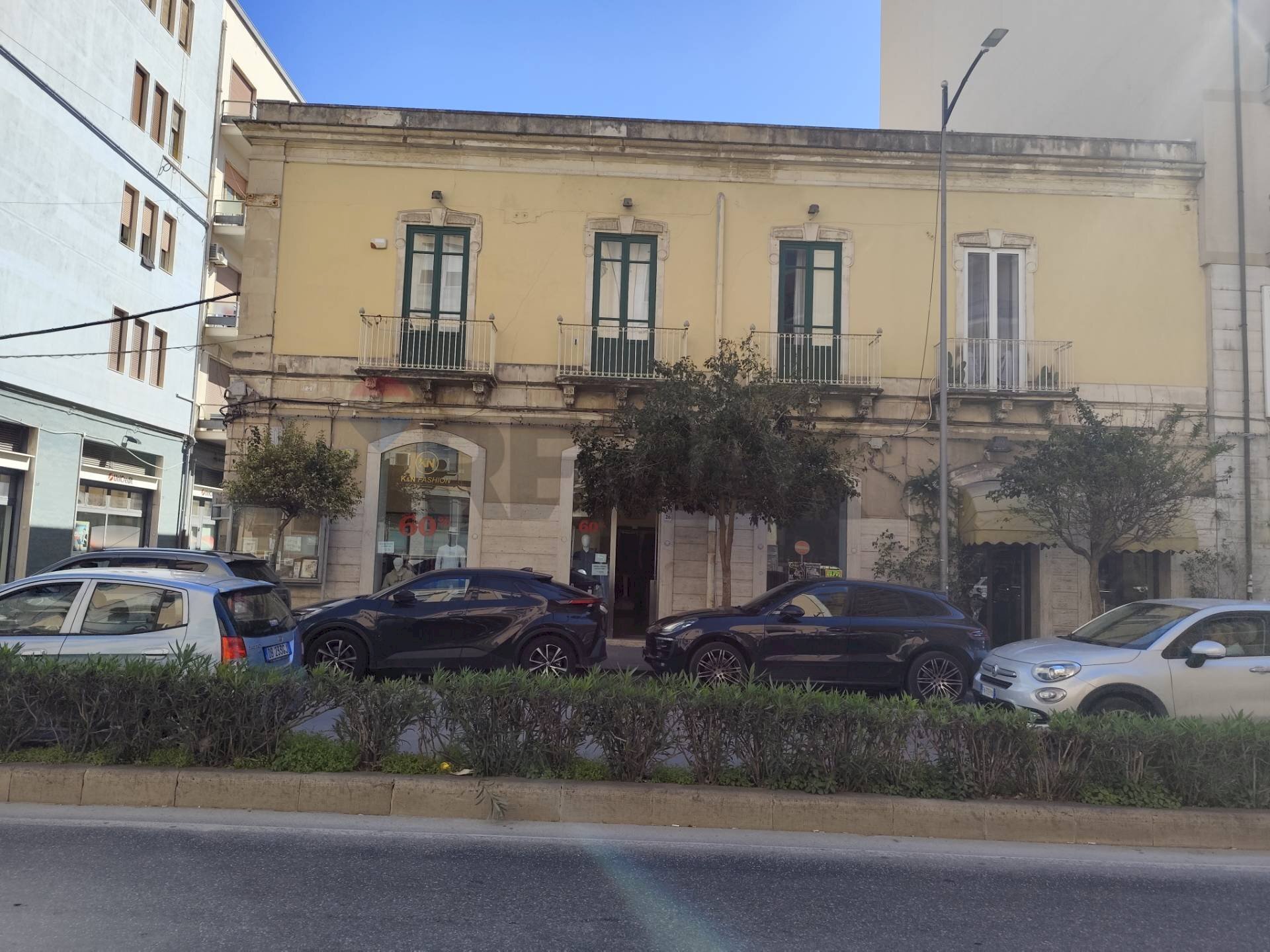 Edificio all\'aperto - Commercial Activity Corso Gelone, Siracusa - photo 1