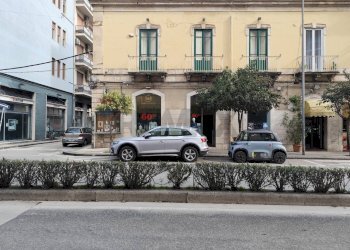 Edificio all\'aperto - Attività Commerciale Corso Gelone, Siracusa - foto 11