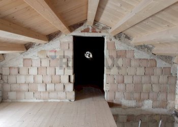 Dettagli - Casa indipendente via Vanella 43, Modica - foto 2