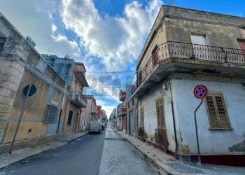 Edificio all\'aperto - Casa indipendente Via Giacomo dei Medici
 
84, Pachino - foto 10