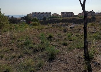 Vista delle montagne - Building land VIA GIOVANNI PASCOLI
 
4, Melilli - photo 8