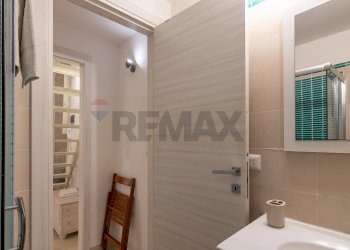 Bagno - Bilocale C.M. AREZZO
 
1, Siracusa - foto 20