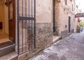 Edificio all\'aperto - Bilocale C.M. AREZZO
 
1, Siracusa - foto 29