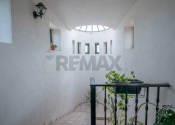 Scale - Villa rapisardi
 
1, Melilli - foto 33