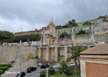 Edificio all\'aperto - Independent house via garofalo
 
5, Melilli - photo 10