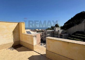 Terrazza - Independent house via garofalo
 
5, Melilli - photo 30