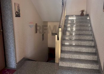 Scale condominiali - Quadrilocale Via San Giovanni
 
18, Melilli - foto 13