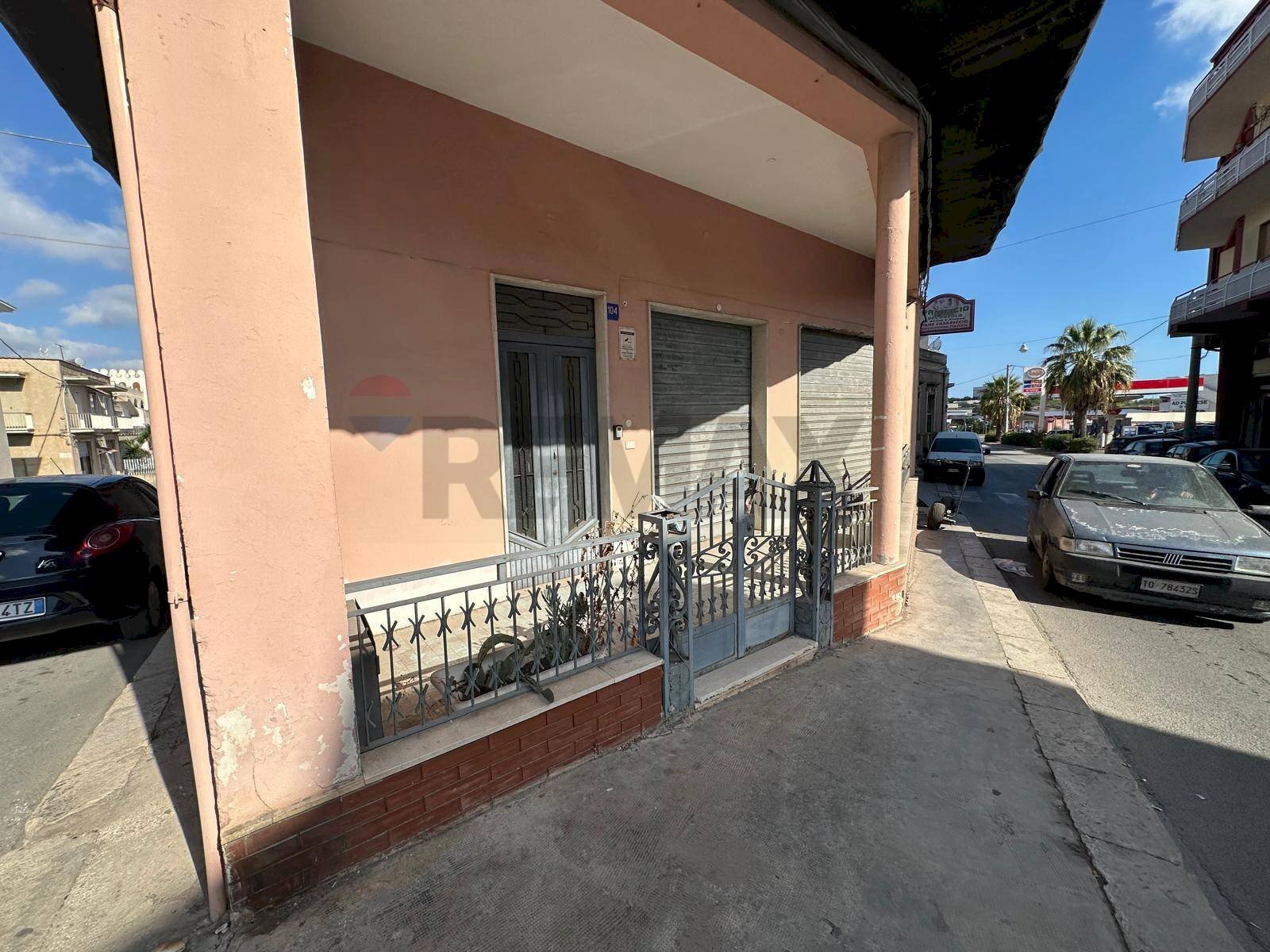 Edificio all\'aperto - Locale Commerciale Via Dello Stadio
 
5, Pachino - foto 2