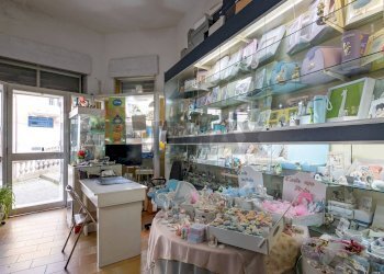 Sala da pranzo - Negozio via maestranza
 
31, Palazzolo Acreide - foto 10