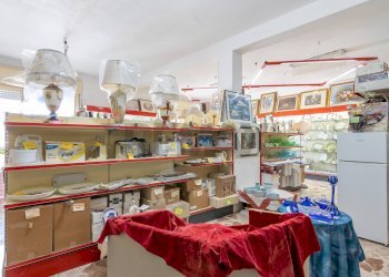 Dispensa di stoccaggio - Negozio via maestranza
 
31, Palazzolo Acreide - foto 28