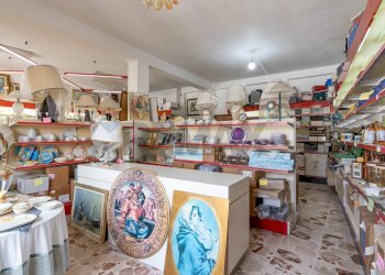 Dispensa di stoccaggio - Negozio via maestranza
 
31, Palazzolo Acreide - foto 30