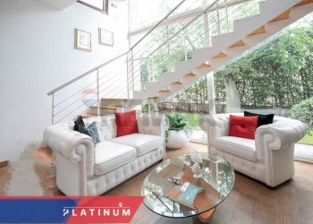 Soggiorno - Villa via enrico di luciano
 
1, Siracusa - foto 7