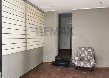 Stanza vuota - Locale Commerciale via principe umberto
 
213, Augusta - foto 4