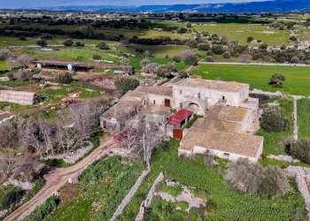 Vista delle montagne - Rustico C.da Commaldo Superiore, Rosolini - foto 38