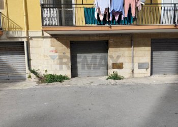 Edificio all\'aperto - Box Via Grottasanta
 
299, Siracusa - foto 3