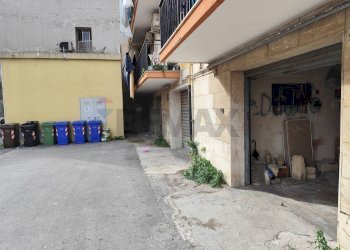 Edificio all\'aperto - Box Via Grottasanta
 
299, Siracusa - foto 6