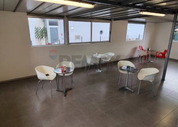 Sala da pranzo - Shop viale  edoardo garrone, Melilli - photo 18