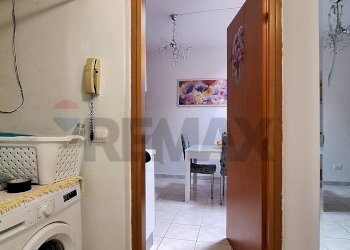 Lavanderia - Appartamento Via U. Foscolo
 
37, Pachino - foto 11