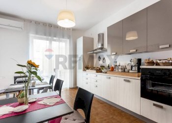 Cucina - Appartamento Via Piave
 
120, Siracusa - foto 1