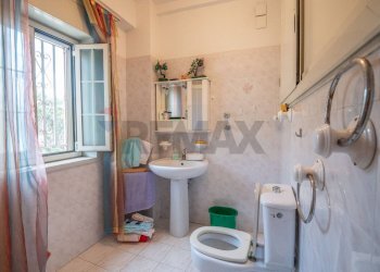 Bagno - Independent house Piazza Vittorio Veneto
 
28, Lentini - photo 8