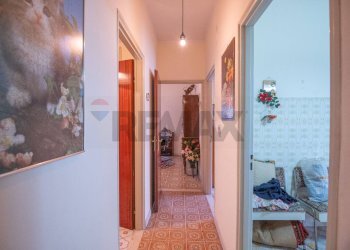 Hall / corridoio - Independent house Piazza Vittorio Veneto
 
28, Lentini - photo 14