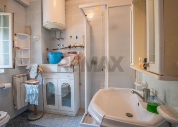 Bagno - Independent house Piazza Vittorio Veneto
 
28, Lentini - photo 22