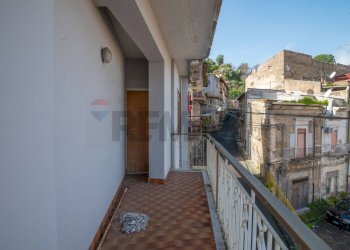 Balcone - Independent house Piazza Vittorio Veneto
 
28, Lentini - photo 27