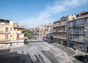 Edificio all\'aperto - Independent house Piazza Vittorio Veneto
 
28, Lentini - photo 28