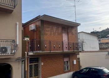 Facciata - Independent house Via Bafumi
 
2, Melilli - photo 17