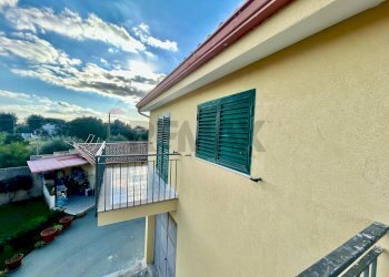 Balcone - Appartamento VIA LAGO DI VARESE
 
11, Siracusa - foto 24