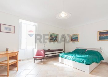 Camera / camera da letto - Quadrilocale piazza san Giuseppe
 
1, Siracusa - foto 9