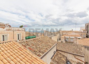 Edificio all\'aperto - Quadrilocale piazza san Giuseppe
 
1, Siracusa - foto 18