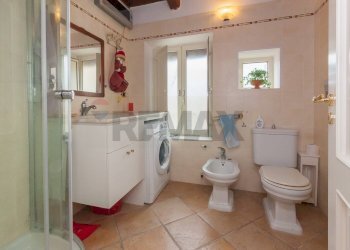 Bagno - Quadrilocale piazza san Giuseppe
 
1, Siracusa - foto 19