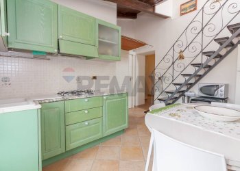 Cucina - Quadrilocale piazza san Giuseppe
 
1, Siracusa - foto 26