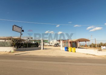 Edificio all\'aperto - Commercial Premises Marianna Missale
 
1, Melilli - photo 1