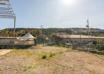 Casa all\'aperto - Commercial Premises Marianna Missale
 
1, Melilli - photo 15