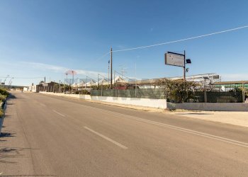 Edificio all\'aperto - Commercial Premises Marianna Missale
 
1, Melilli - photo 38