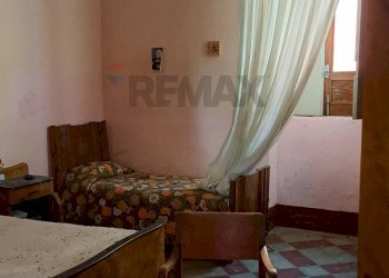 Camera / camera da letto - Casa indipendente Via Magenta
 
166, Canicattini Bagni - foto 19