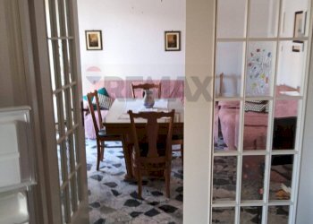 Sala da pranzo - Appartamento piazza pirandello
 
16, Caltanissetta - foto 9