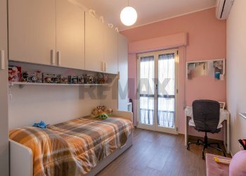 Camera / camera da letto - Apartment Via Filippo Juvara
9, Siracusa - photo 19