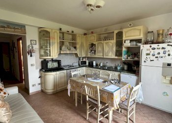 Cucina - Appartamento Via Dei Ciclamini
 
37, Pachino - foto 2