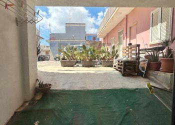 Terrazza - Appartamento Via Dei Ciclamini
 
37, Pachino - foto 18