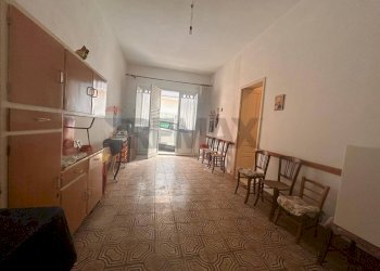 Sala da pranzo - Casa indipendente VIA GAGGINI
 
14, Santa Croce Camerina - foto 18