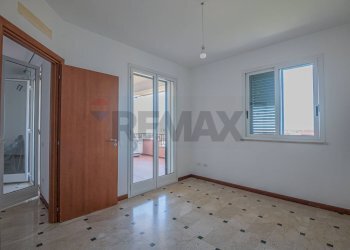 Stanza vuota - Appartamento Via Cristoforo Colombo
 
8, Rosolini - foto 16