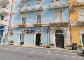 Edificio all\'aperto - Three-room apartment Via Alcide De Gaspari
6, Siracusa - photo 3
