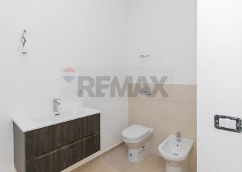 Bagno - Three-room apartment Via Alcide De Gaspari
6, Siracusa - photo 11