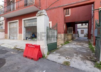 Edificio all\'aperto - Casa indipendente Via Vanvitelli
 
22-24-26, Siracusa - foto 2