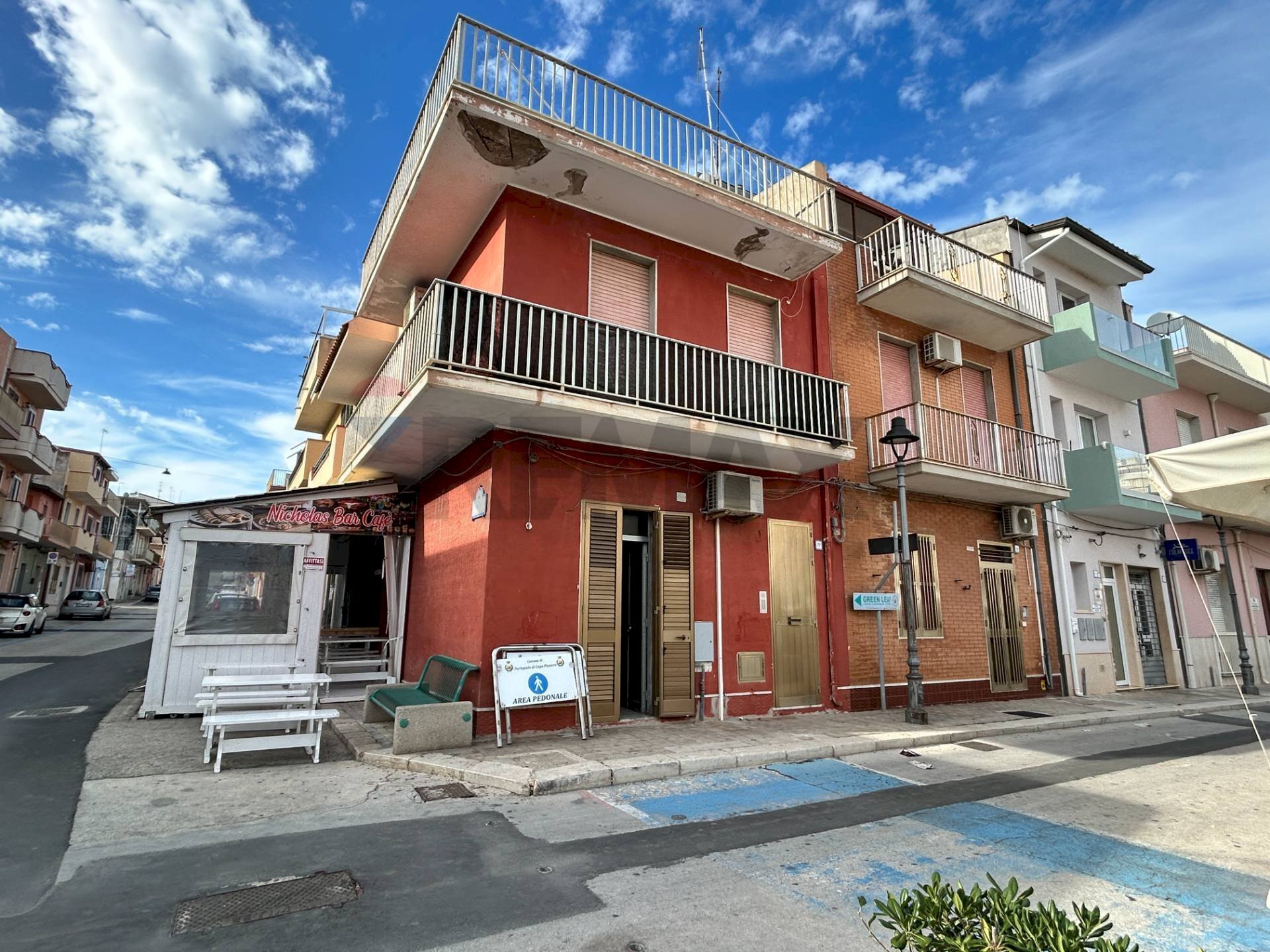 Edificio all\'aperto - Casa indipendente Via Vittorio Emanuele
 
61-63, Portopalo di Capo Passero - foto 1